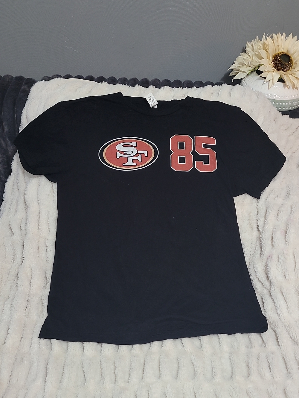 San Francisco 49ers Black Short Sleeve Tee with 85 Graphic